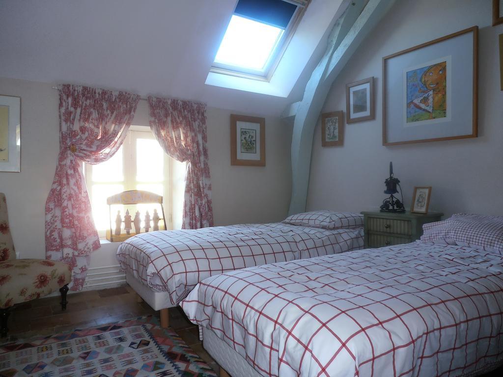 Le Vivier Hotel Challes Habitación foto